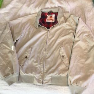 Vintage barracuda windbreaker.